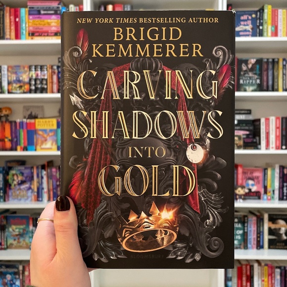 Fantasy Book: Carving Shadows into Gold by Brigid Kemmerer - Picture 1 of 5